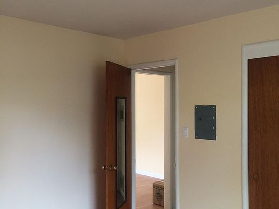 5th image of 156 Boston Ave APT 3