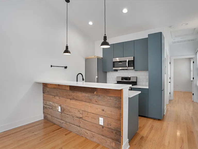 4004 Avenue C #A — Photo 1
