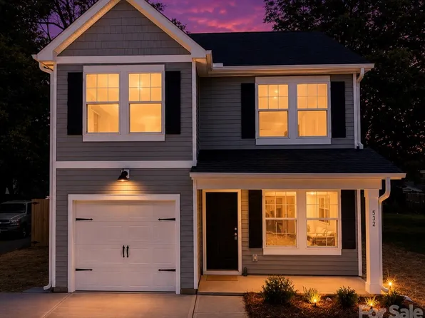 532 Bond St, Statesville, NC 28677