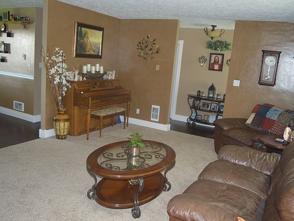 Upstairs living room