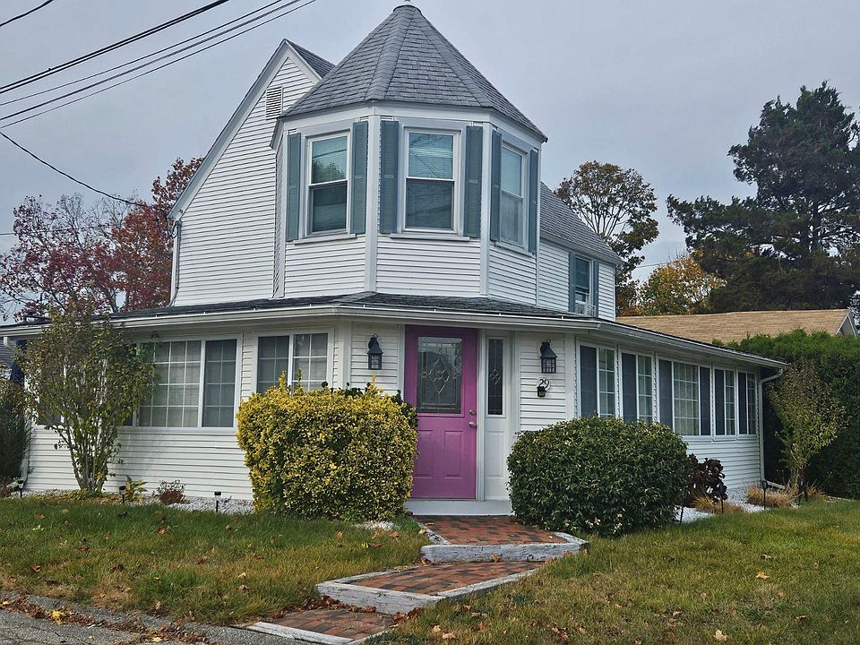 1st image of 29 Prospect Ave E