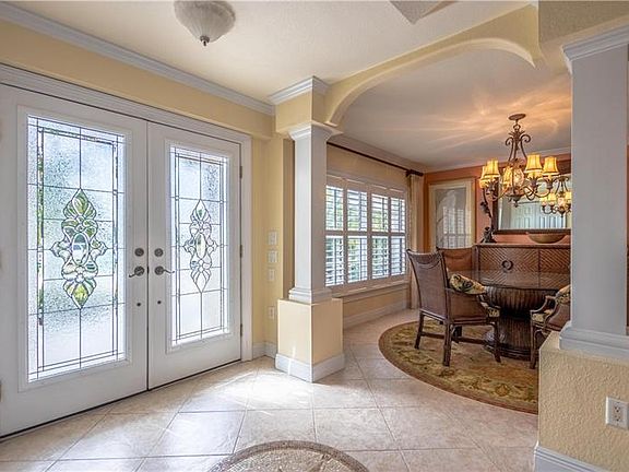 3rd image of 2336 Via Veneto Dr