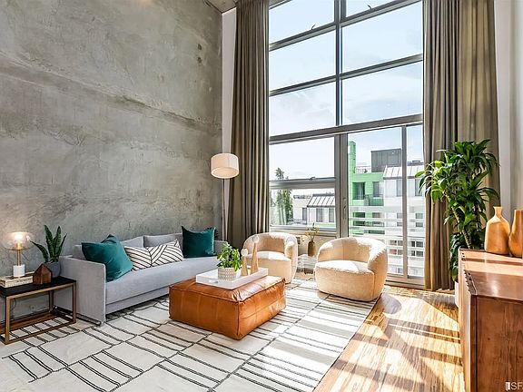 3rd image of 77 Dow Pl APT 706