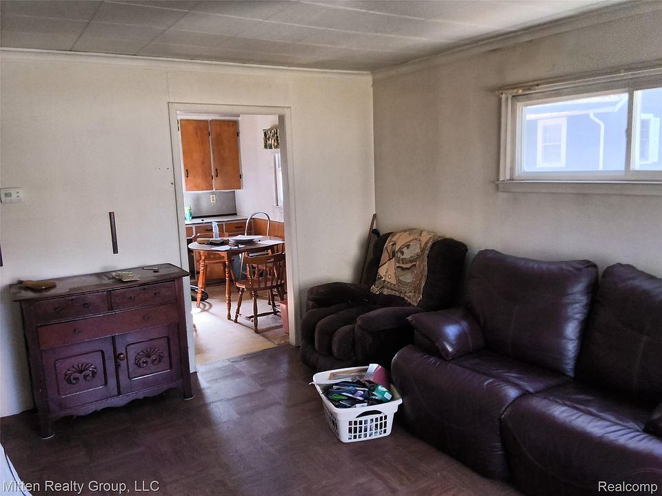 6169 Van Syckle Ave, photo 11