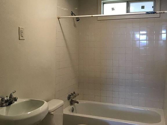 5th image of 2614 Soniat St APT B