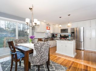 4 Warren St, Millbury, MA 01527