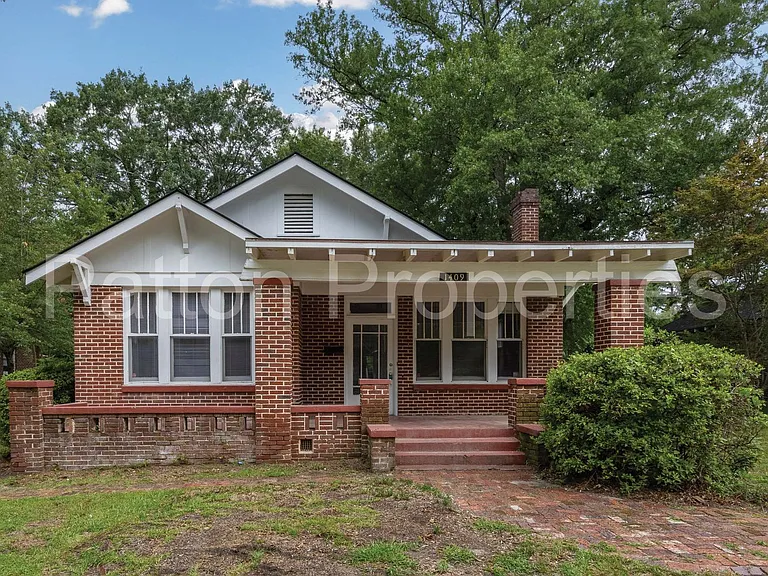 1409 Hagood Ave — Photo 2