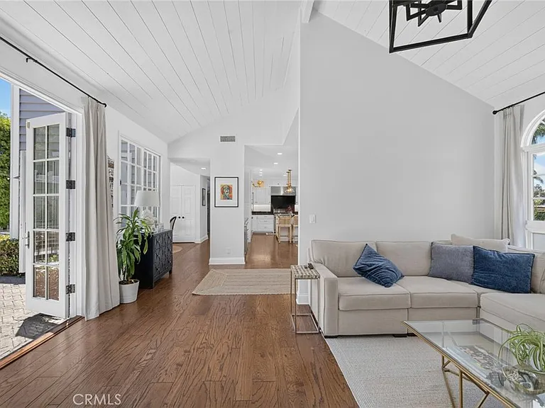 24622 Santa Clara Ave — Photo 5