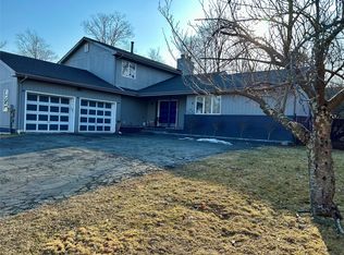 26 Davidge Rd, Middletown, NY 10940