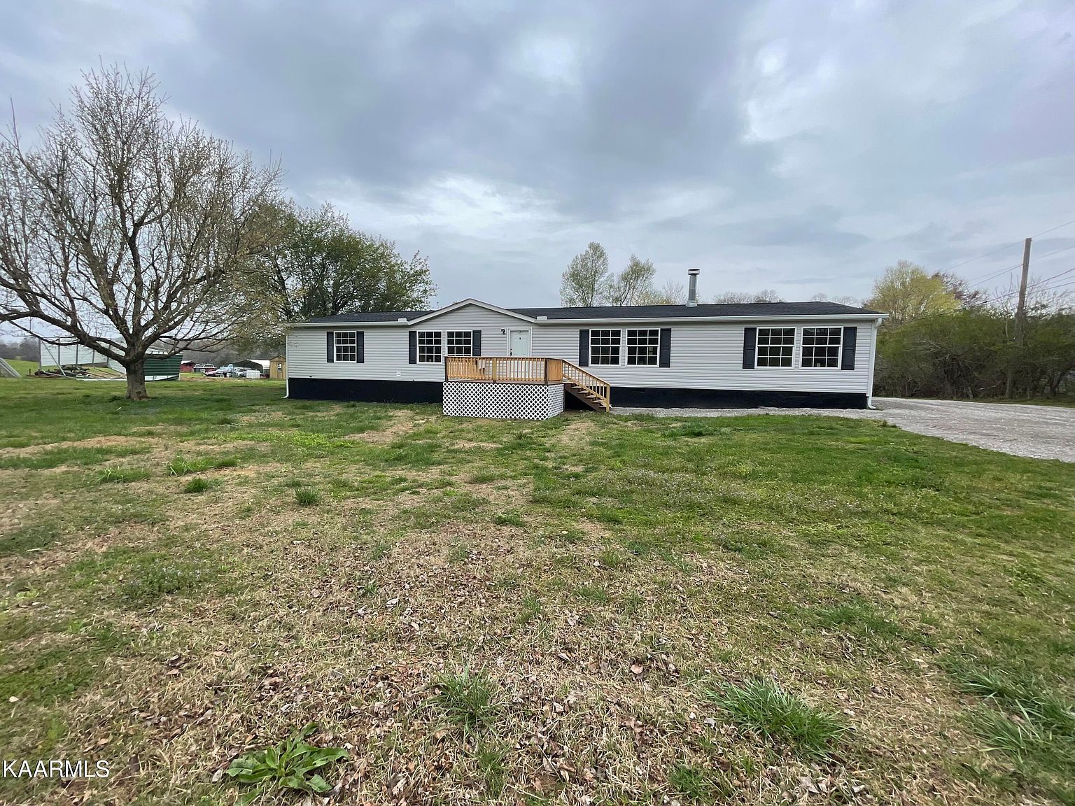 585 County Road 316, Niota, TN 37826 | Zillow