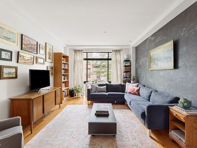14 Hope St APT 3E, Brooklyn, NY, 11211