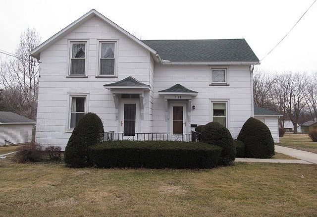 1st image of 1106 1st Ave
