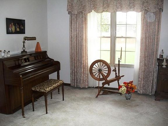 4th image of 7646 Cloverbrook Park Dr