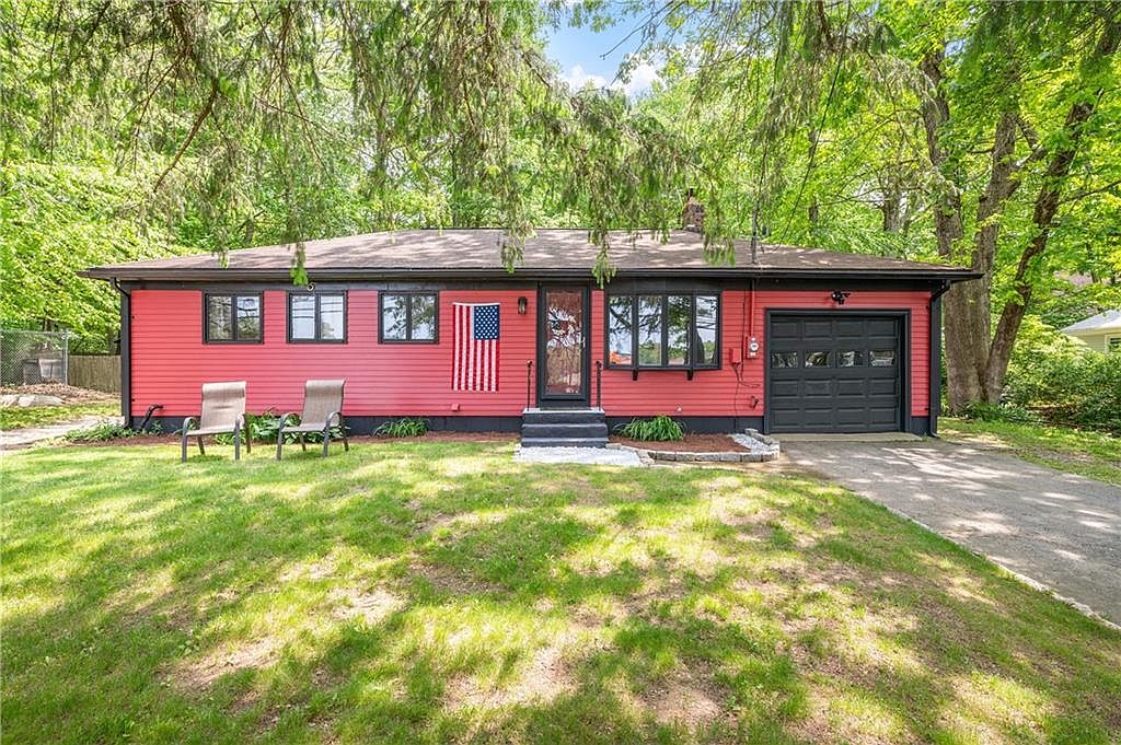 420 Reservoir Rd, Pascoag, RI 02859 Zillow