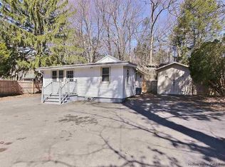 74 Eastern Pkwy, Saugerties, NY 12477