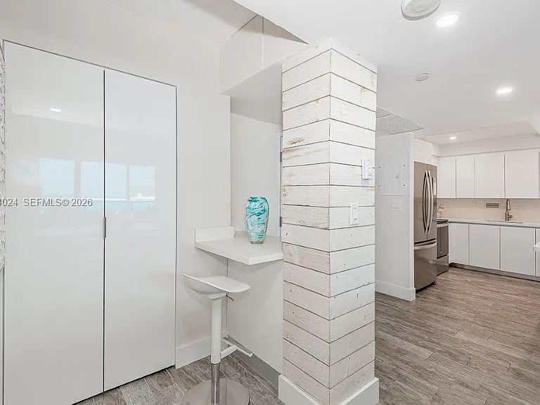 2301 Collins Ave #926 — Photo 11