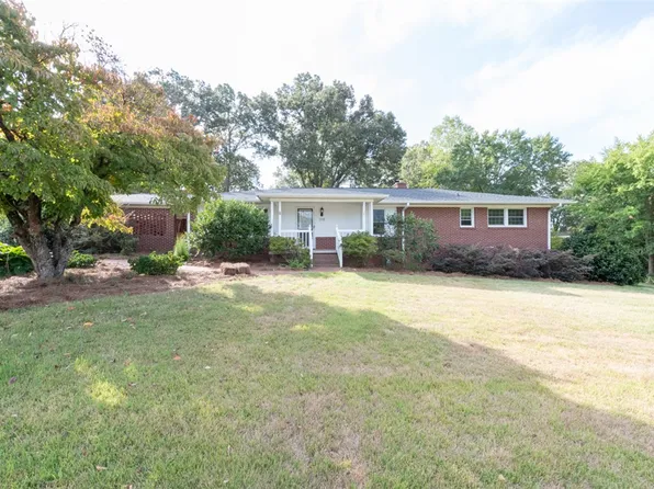 208 Hunter Ave, Clemson, SC 29631