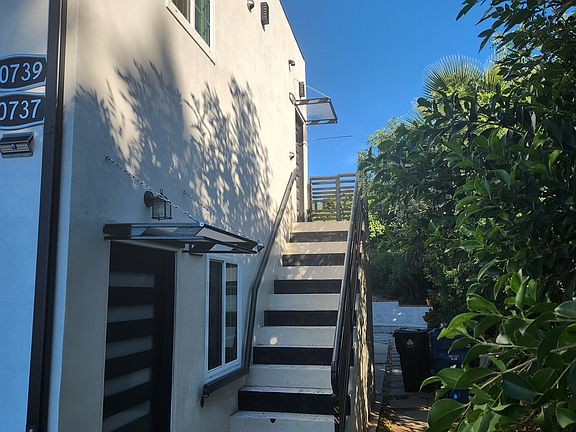 4th image of 20739 Martha St