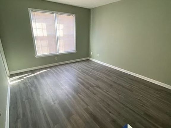 5th image of 493 Stone Mountain St #15