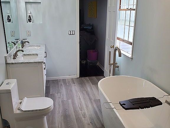 3rd image of 50551 Mallow Ct
