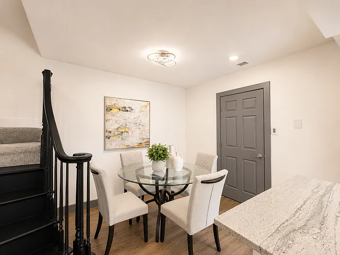2 bed, 2.5 bath, 1135 sqft, $2,250 — Photo 4