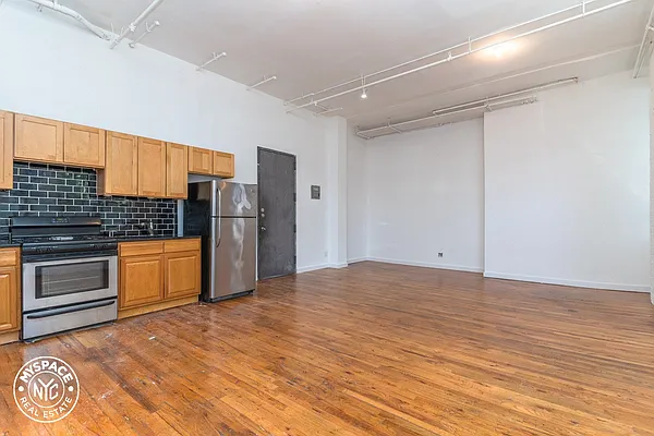 Rented by MySpaceNYC | media 1