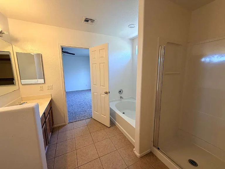 2344 E Meadow Creek Way — Photo 15