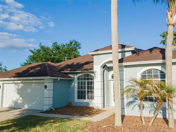 1637 Ledgestone Dr, Brandon, FL 33511