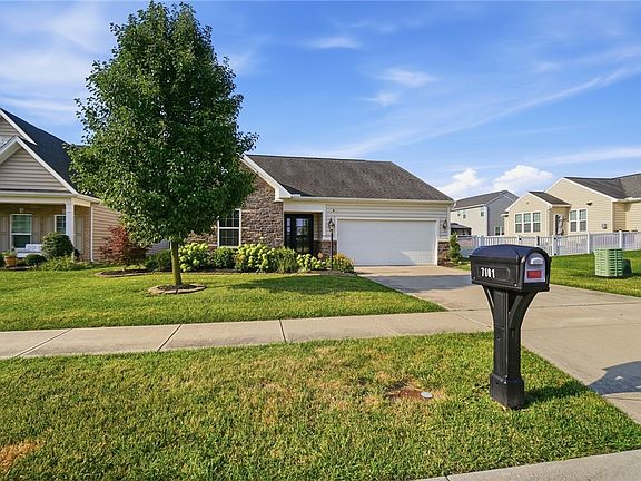3rd image of 7101 Bluestream Dr