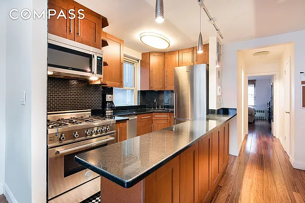 Sold by Compass | media 11