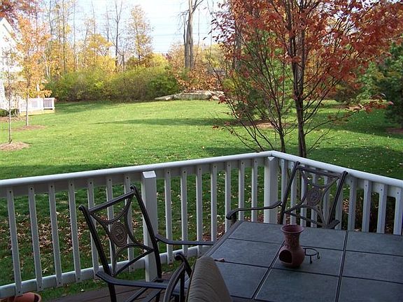 5th image of 6765 Quarrystone Ln