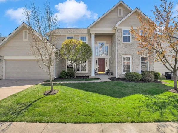 626 Legends Bluffs Ct, Eureka, MO 63025