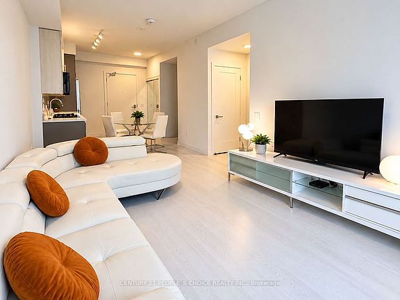 5th image of 415 Main St W #302