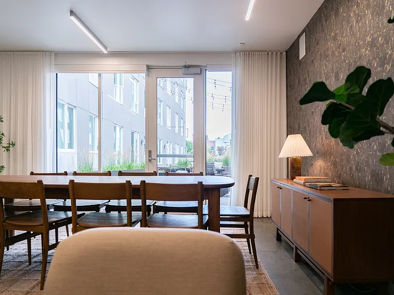 The Fowler Apartments — Photo 20