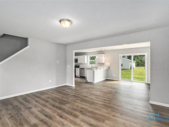 4th image of 1509 Circle Dr