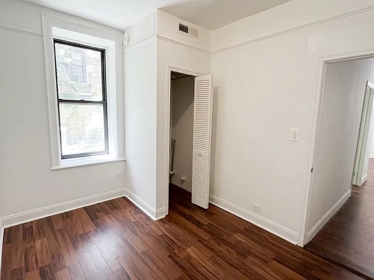 544 W 157th St #1B — Photo 8