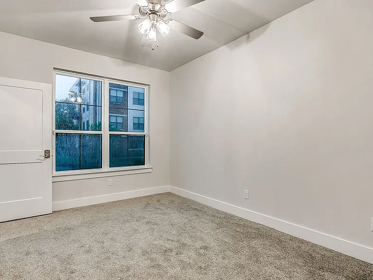 3145 Forest Park Blvd — Photo 32