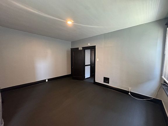 3rd image of 4566 Varrelmann Ave #1