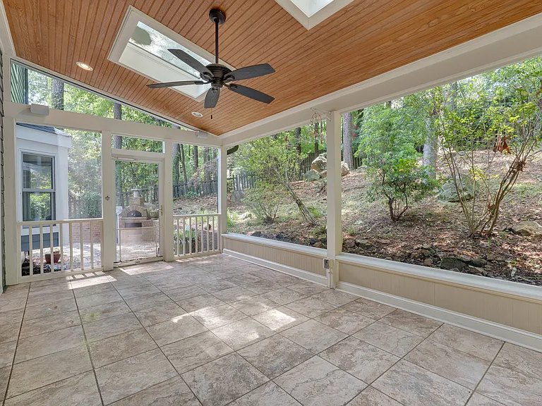 207 Old Forest Creek Dr — Photo 30
