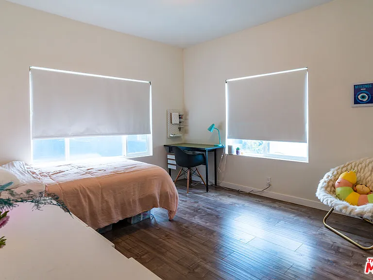 1460 Yosemite Dr — Photo 13