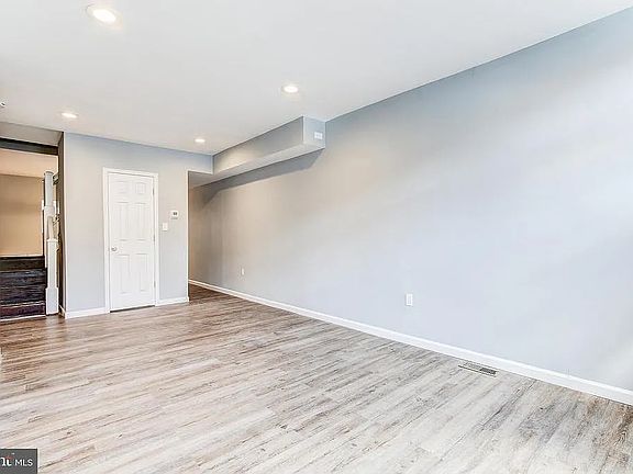 3rd image of 1132 Nanticoke St