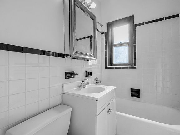 5th image of 245 E 11th St APT 2K