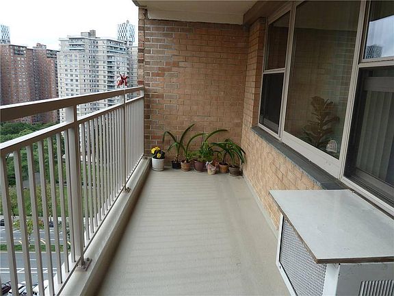 2nd image of 440 Neptune Ave APT 17D