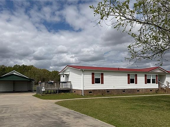 2nd image of 193 Mill Rd