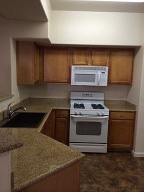 Gas range and oven deep sink