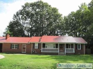 515 E Clayton St, Baldwyn, MS 38824
