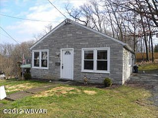 1st image of 245 Brown St