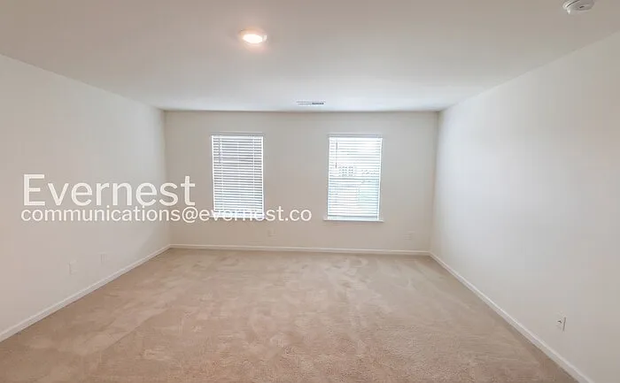 8535 Raspberry Way — Photo 11