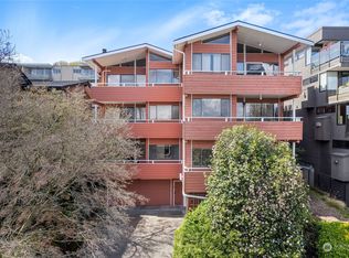 2028 Waverly Pl N APT 101, Seattle, WA 98109