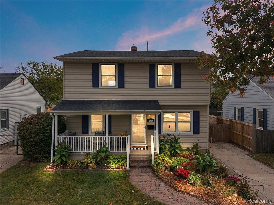 1st image of 1315 McLean Ave